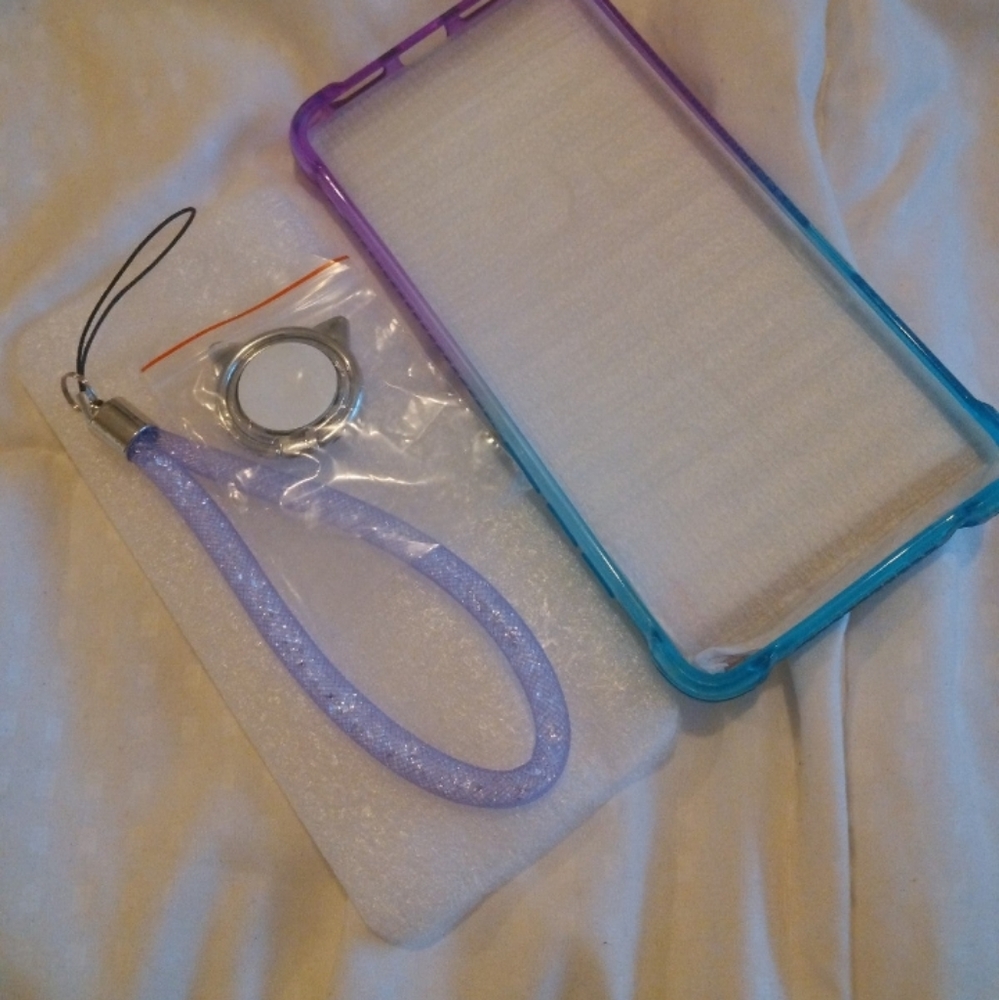 Phone case - Picture 2 of 3